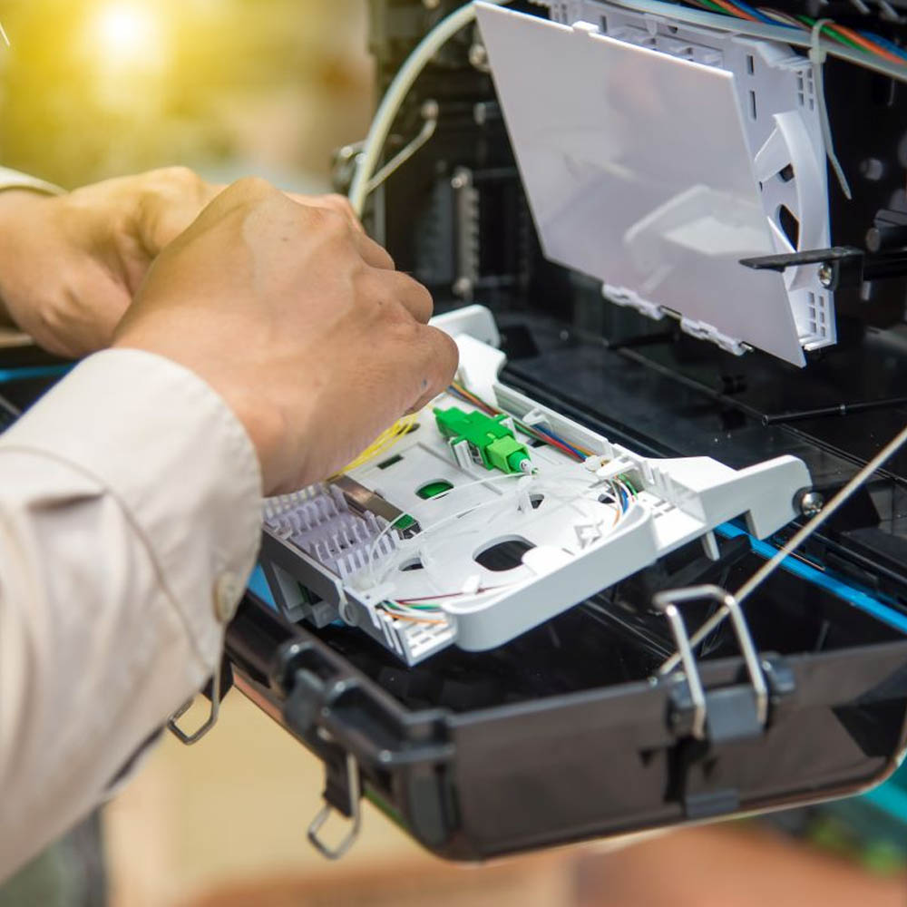 service - fiber optic